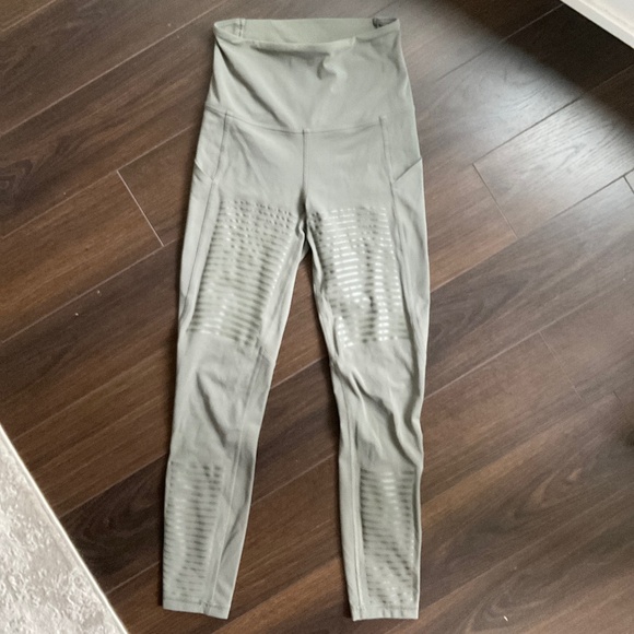 lululemon athletica Olive High-Waisted Leggings - Picture 1 of 5
